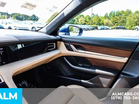 Used 2022 Porsche Taycan 4S image 47