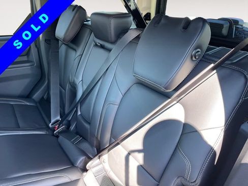 New 2026 Ford Bronco Badlands AWD/4WD image 13