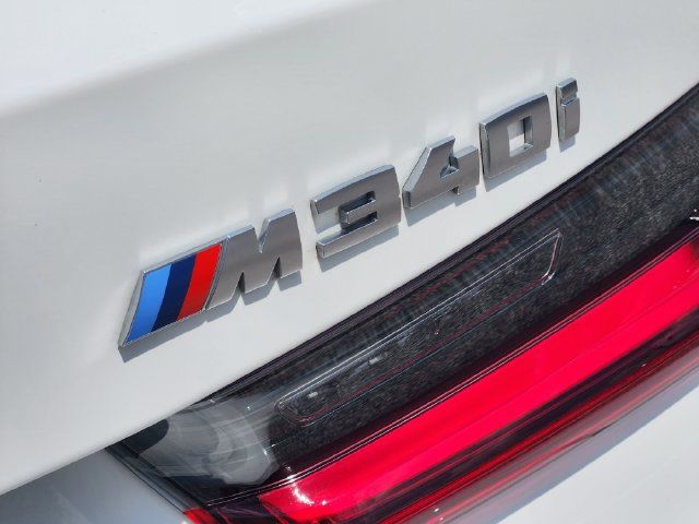 Used 2025 BMW M340i w/ Premium Package RWD image 12