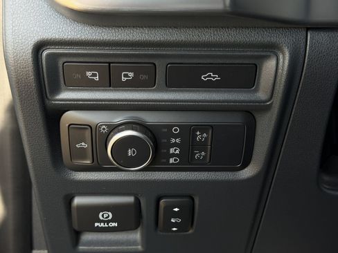 Used 2022 Ford F150 Lariat AWD/4WD image 24