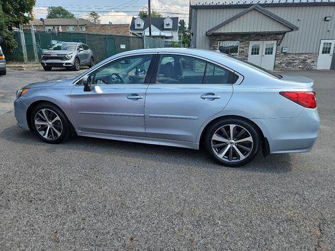 Used 2015 Subaru Legacy 2.5i Limited AWD/4WD image 8
