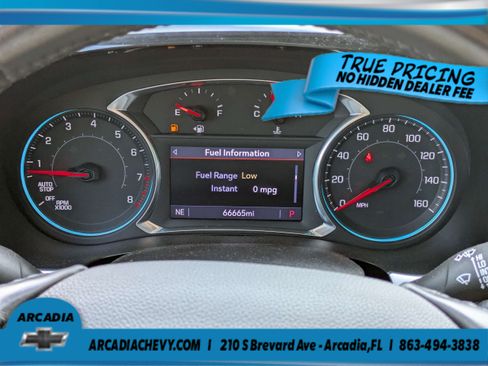 Used 2021 Chevrolet Traverse LT FWD image 26