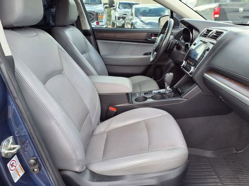 Used 2019 Subaru Outback 2.5i Limited AWD/4WD image 13