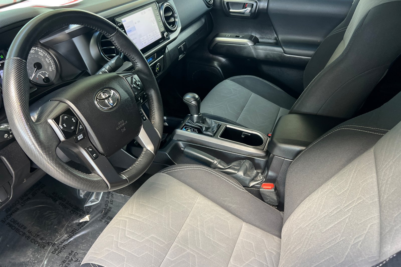 Certified 2022 Toyota Tacoma TRD Off-Road w/ Technology Package AWD/4WD image 10