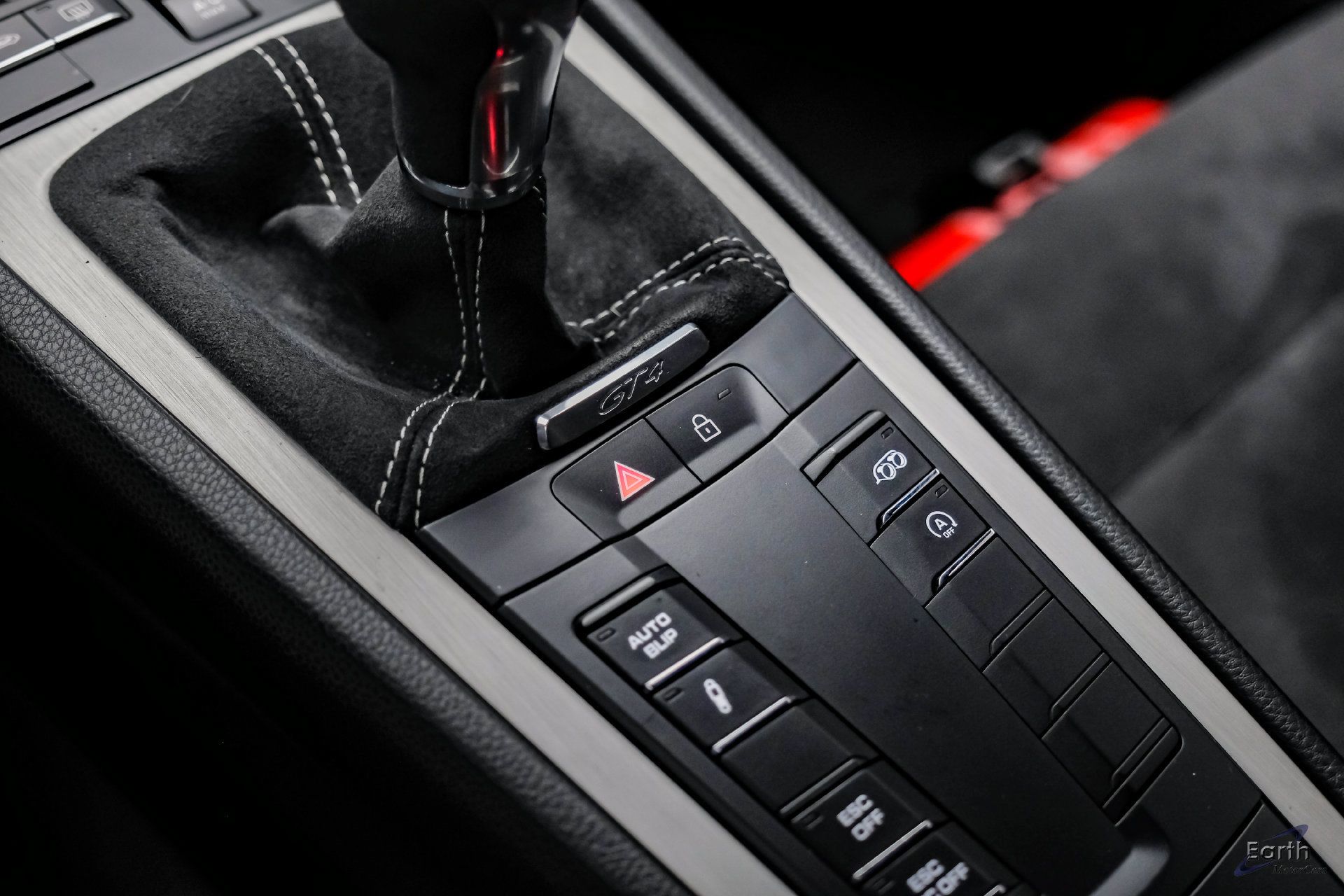 Used 2020 Porsche 718 Cayman GT4 RWD image 66