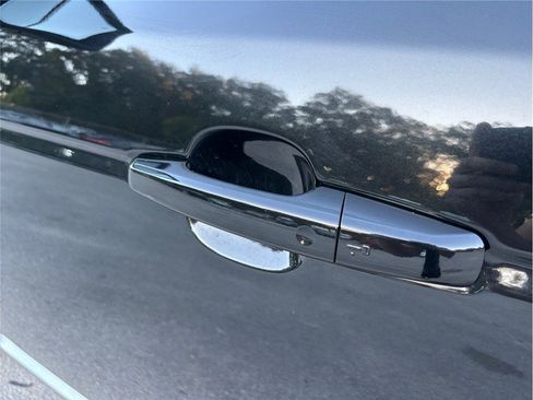 Used 2021 Land Rover Range Rover Westminster Edition image 15