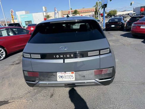Used 2024 Hyundai Ioniq 5 SEL image 13