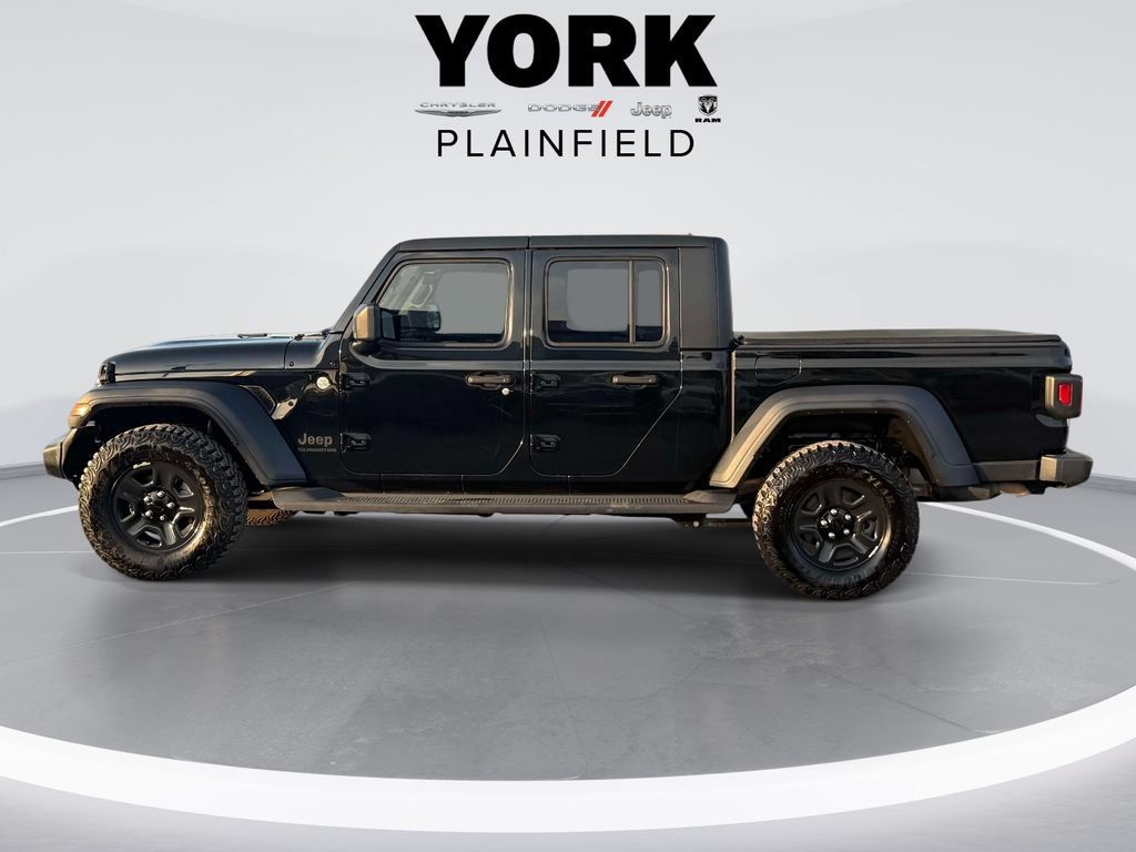 Used 2021 Jeep Gladiator Sport AWD/4WD image 8