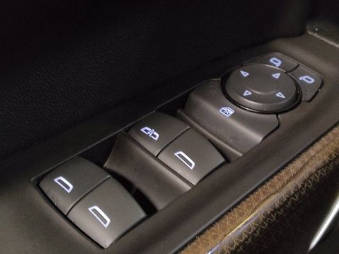 Used 2021 Chevrolet Silverado 1500 LT image 27