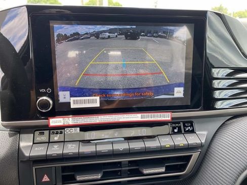New 2026 Toyota Camry SE AWD/4WD image 9