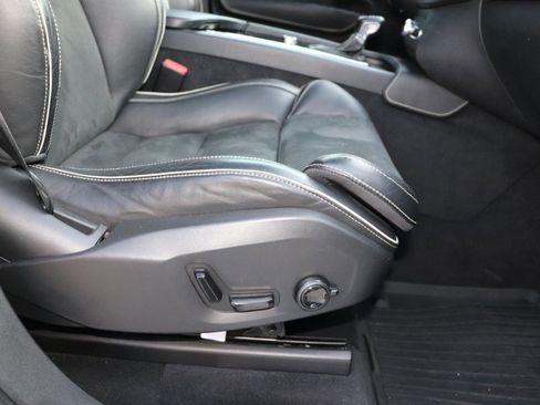 Used 2019 Volvo XC90 T6 R-Design w/ Advanced Package image 43