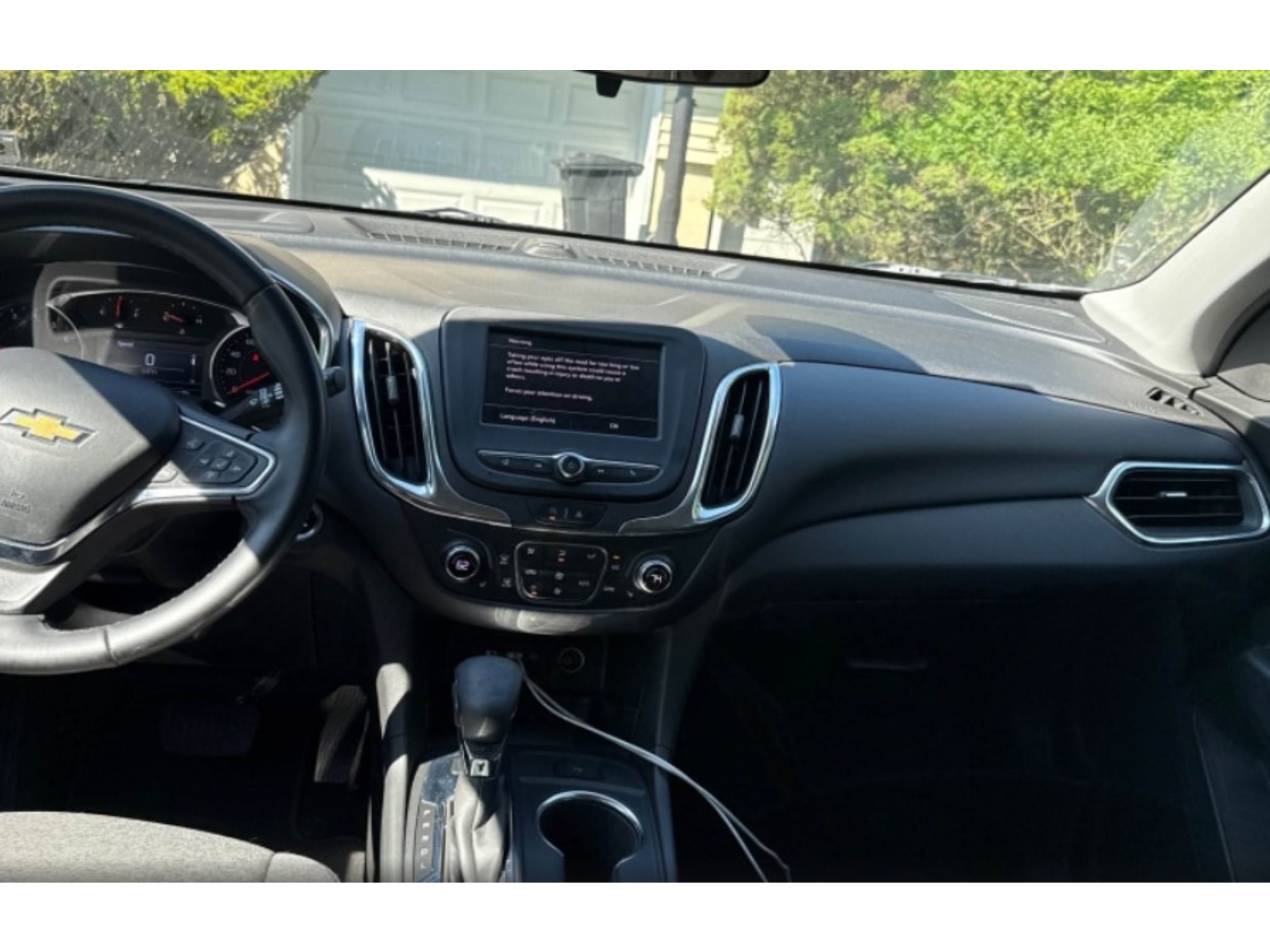 Used 2023 Chevrolet Equinox LT AWD/4WD image 3