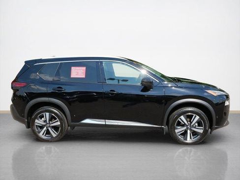 Certified 2023 Nissan Rogue SL w/ SL Premium Package AWD/4WD image 2