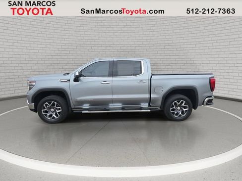 Used 2025 GMC Sierra 1500 SLT image 8