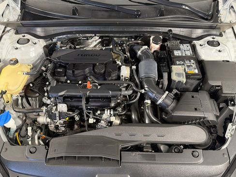 Used 2024 Kia K5 GT-Line FWD image 11
