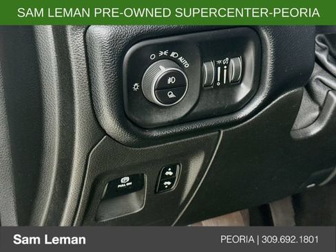 Used 2019 RAM 1500 Big Horn AWD/4WD image 10