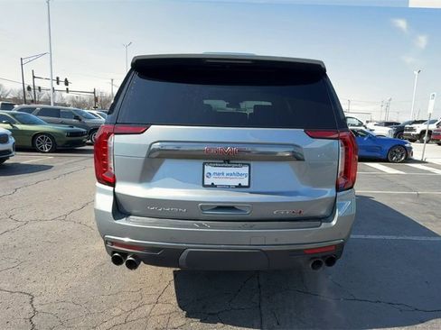 Used 2023 GMC Yukon XL AT4 w/ AT4 Premium Plus Package image 7