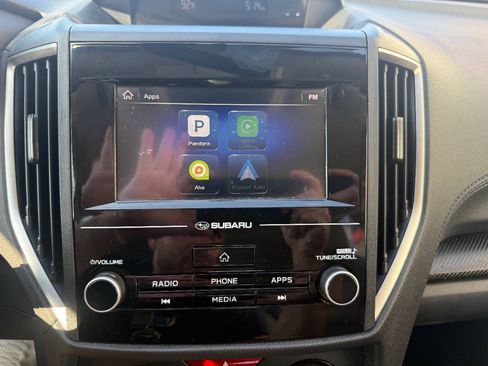 Used 2018 Subaru Crosstrek 2.0i AWD/4WD image 18