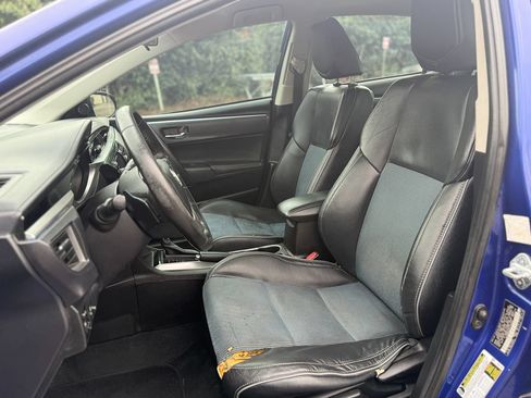 Used 2014 Toyota Corolla S FWD image 18