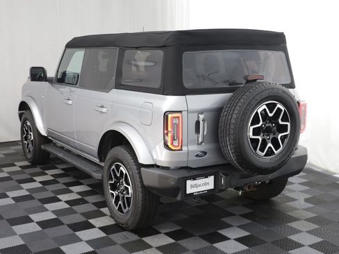 Used 2023 Ford Bronco Outer Banks AWD/4WD image 15