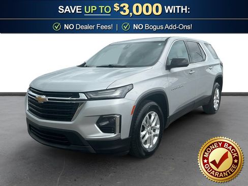 Used 2022 Chevrolet Traverse LS FWD image 1
