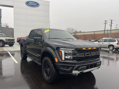 Used 2024 Ford F150 Raptor image 3