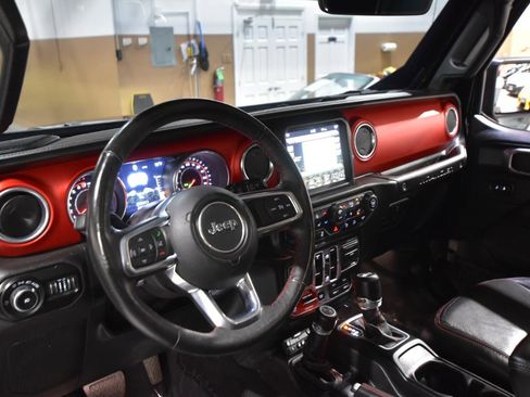 Used 2018 Jeep Wrangler Unlimited Rubicon image 20