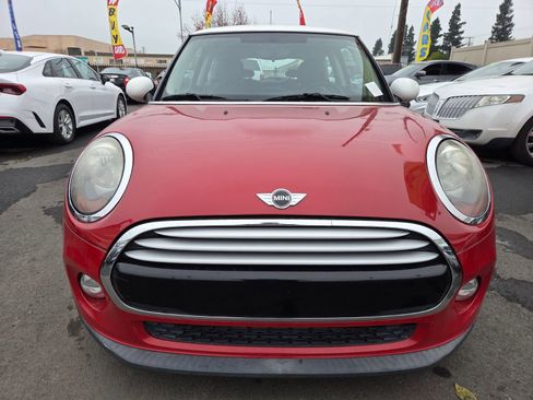 Used 2014 MINI Cooper 2-Door Hardtop image 6