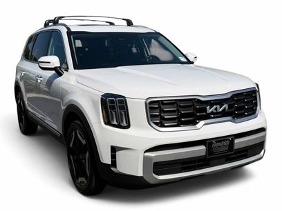 Certified 2025 Kia Telluride S