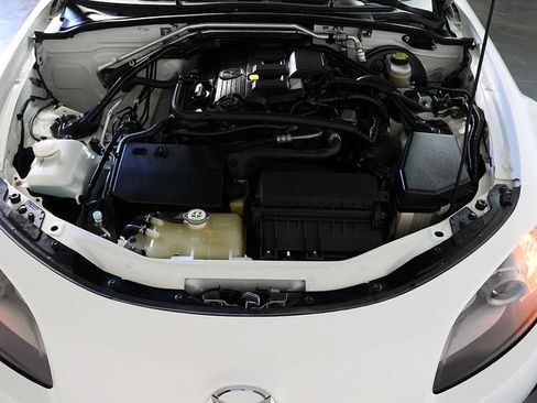 Used 2012 MAZDA MX-5 Miata Special Edition RWD image 28