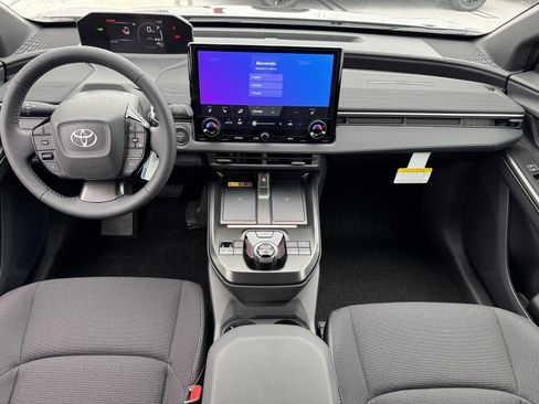 New 2026 Toyota C-HR AWD/4WD image 4