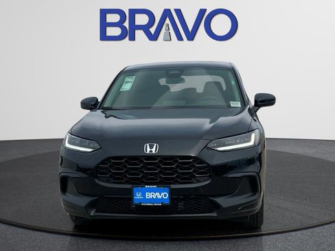 New 2026 Honda HR-V LX image 2