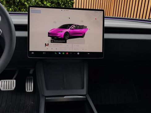 Used 2024 Tesla Model 3 Performance AWD/4WD image 3