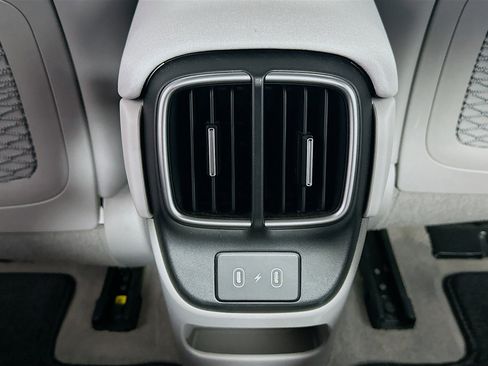 Used 2024 Hyundai Ioniq 6 SEL RWD image 28