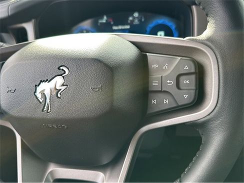 New 2025 Ford Bronco Outer Banks w/ Sasquatch Package image 25