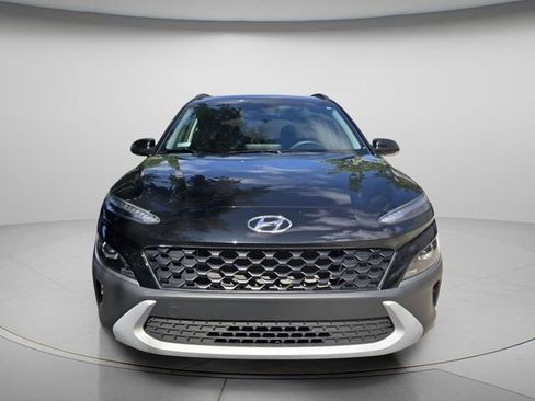 Used 2023 Hyundai Kona SEL w/ Convenience Package image 3