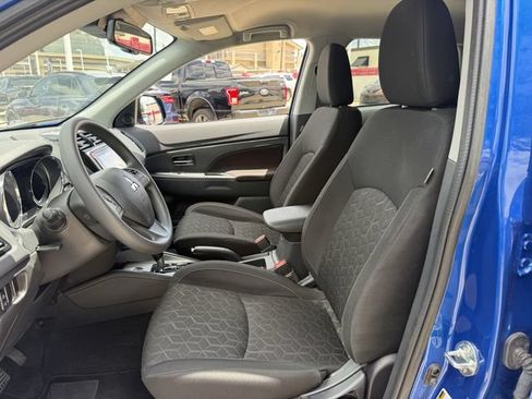 Used 2026 Mitsubishi Outlander Sport ES AWD/4WD image 23