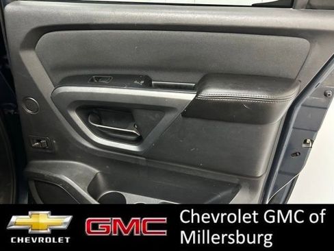 Used 2015 Nissan Titan SV w/ SV Value Truck Package image 34