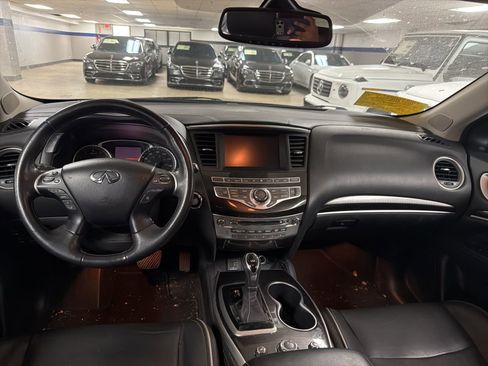 Used 2019 INFINITI QX60 Luxe w/ Essential Package image 8
