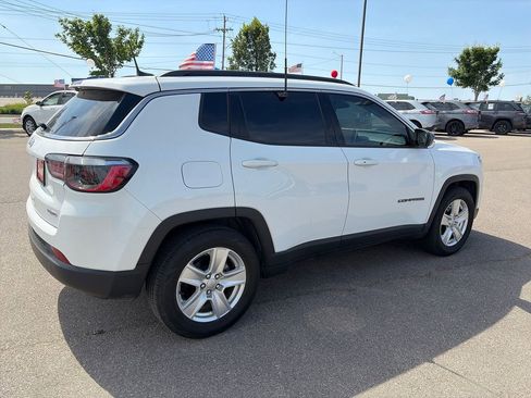 Used 2022 Jeep Compass Latitude w/ Sun and Sound Group FWD image 13