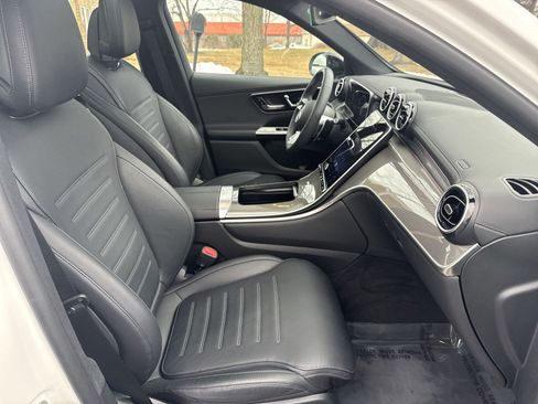 Used 2025 Mercedes-Benz GLC 43 AMG 4MATIC image 23