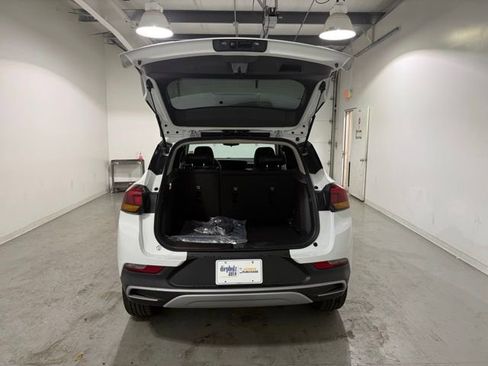 New 2026 Buick Encore GX Preferred w/ Comfort Package image 7