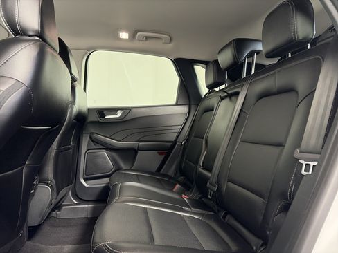 Used 2022 Ford Escape SEL AWD/4WD image 9