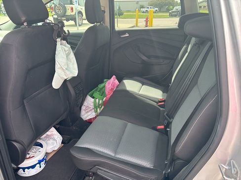 Used 2018 Ford Escape SE AWD/4WD image 5