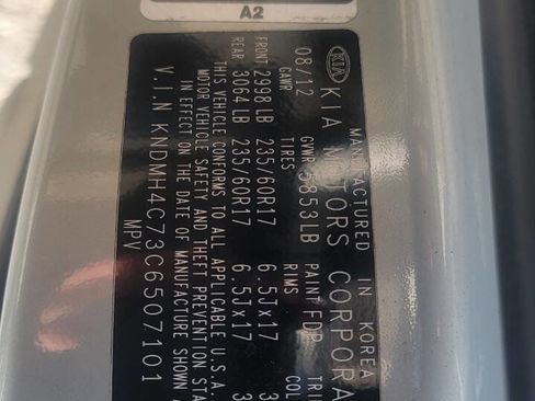 Used 2012 Kia Sedona EX w/ Luxury Pkg image 34