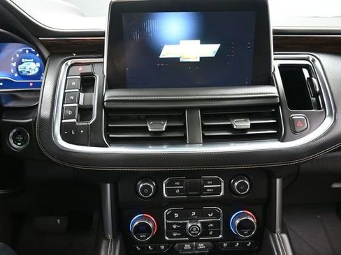Used 2023 Chevrolet Tahoe Premier w/ Advanced Technology Package AWD/4WD image 4