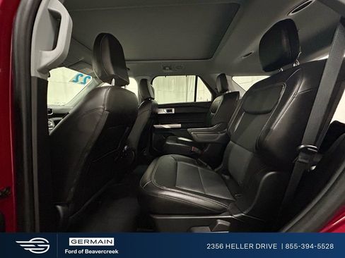 Used 2022 Ford Explorer Limited w/ Limited Technology Package image 29