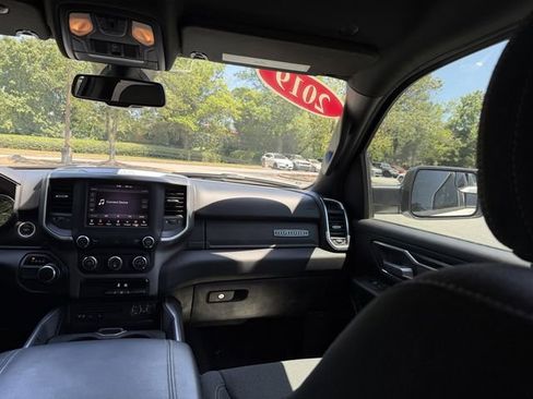 Used 2019 RAM 1500 Big Horn RWD image 34