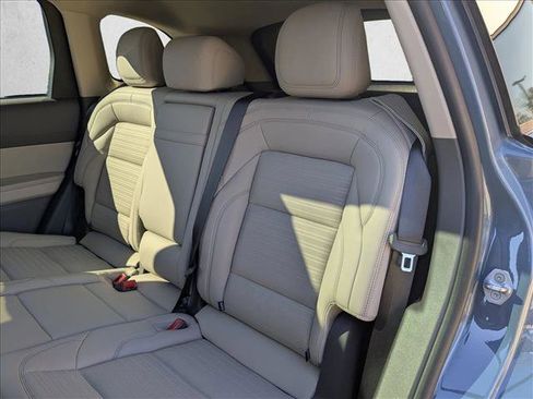 Used 2025 Lincoln Nautilus Reserve image 20