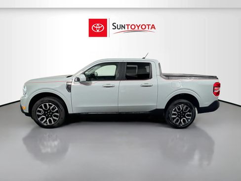 Used 2023 Ford Maverick Lariat FWD image 7